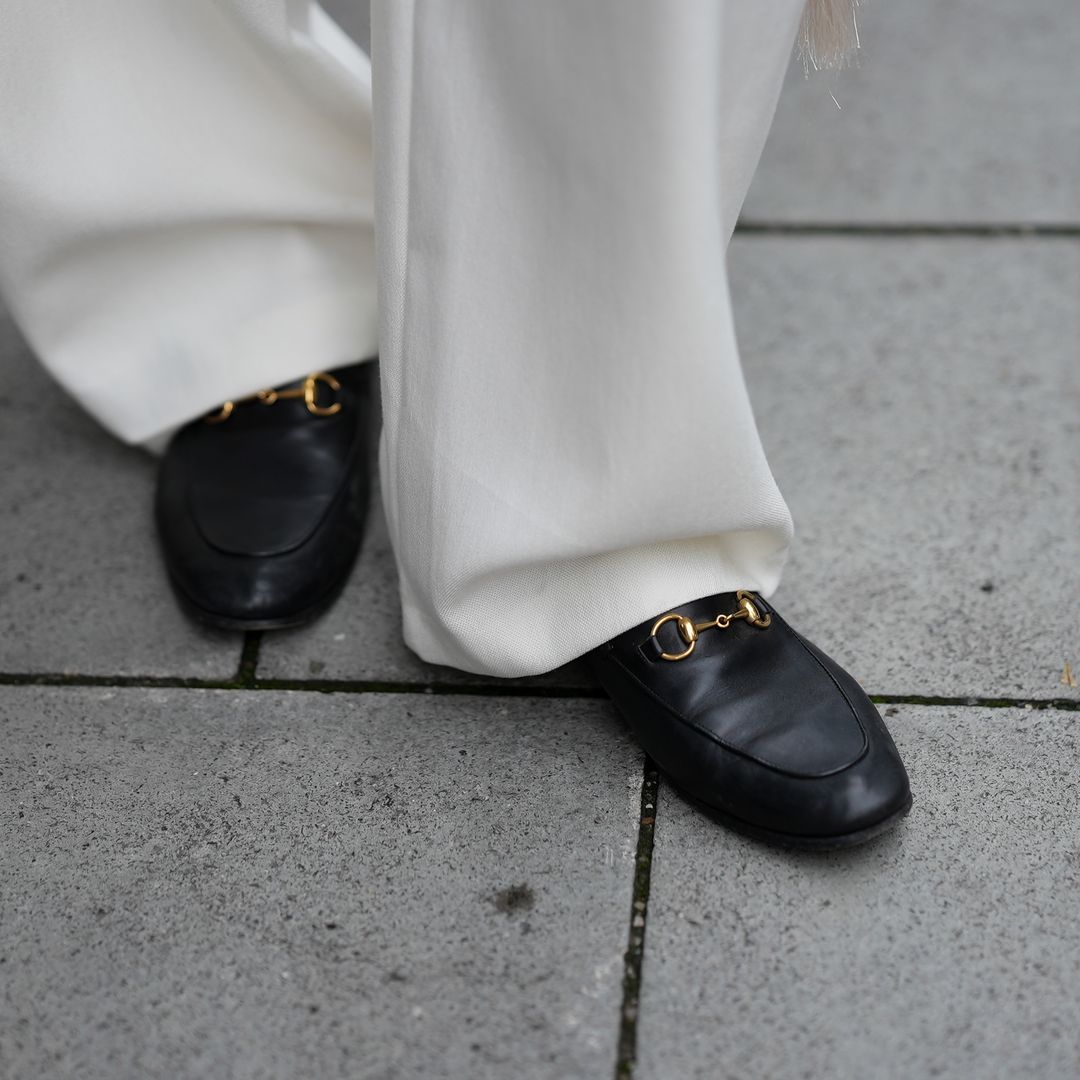 La lluvia llega a Madrid y nosotras hemos localizado 8 zapatos de entretiempo superestilosos para mujeres que no quieren llevar botas