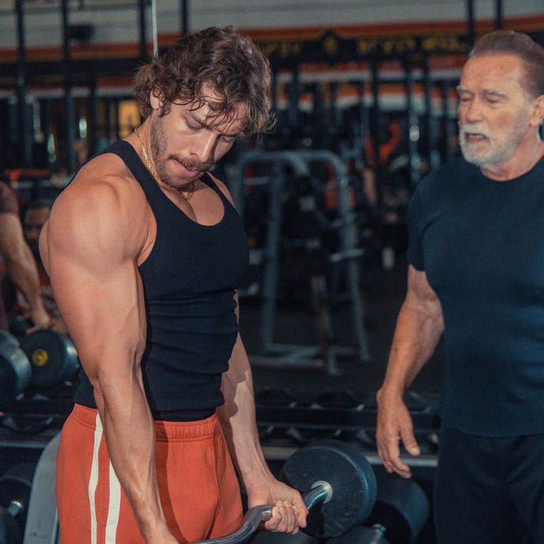Arnold Schwarzenegger y su hijo Joseph Baena presumen de músculo en el gym: las fotos que demuestran su increíble genética