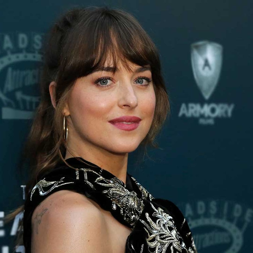 Dakota Johnson reaparece entre rumores de reconciliación con Chris Martin