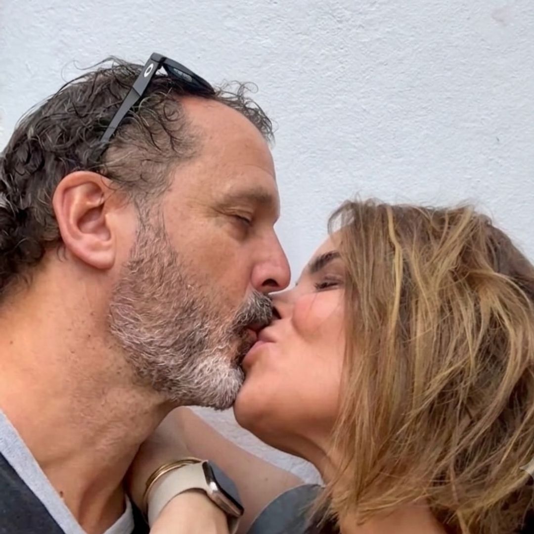 La declaración de amor de Carme Chaparro a su marido en plena lucha contra la enfermedad: "Lleva 27 años sosteniéndome"