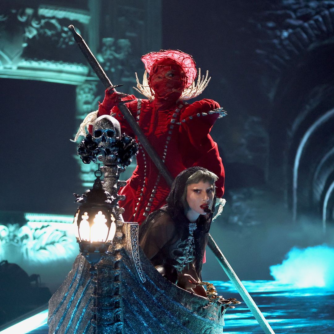 Lady Gaga se supera a sí misma en su paso por Barcelona: de su doble en el escenario al mensaje para sus 'little monsters' españoles