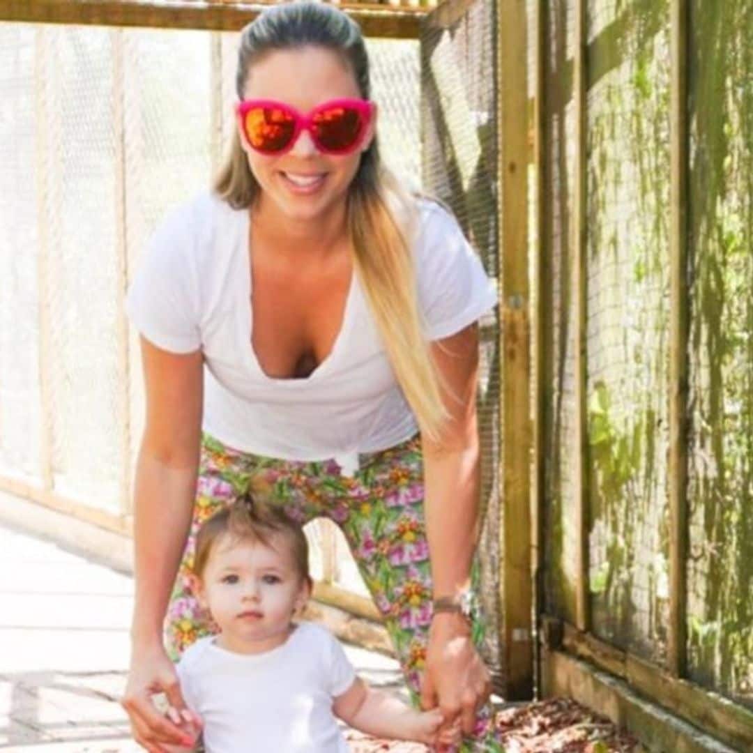 Luna Adkins, la hija de Ximena Duque, es una niña muy inteligente
