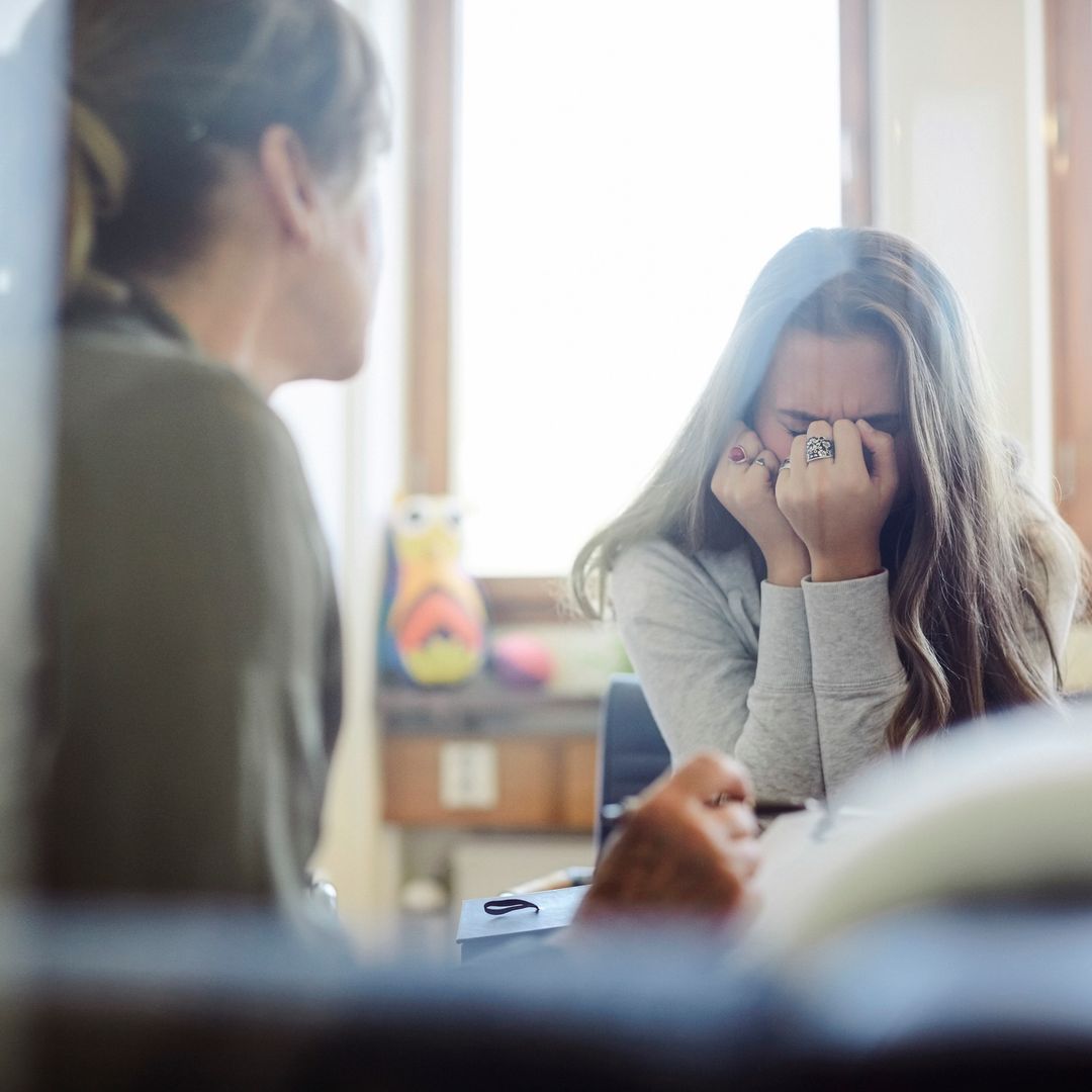 Beatriz Urra, psicóloga, sobre autolesiones en adolescentes: "El daño físico no busca la muerte, sino aliviar una tensión interna o recuperar la sensación de control"