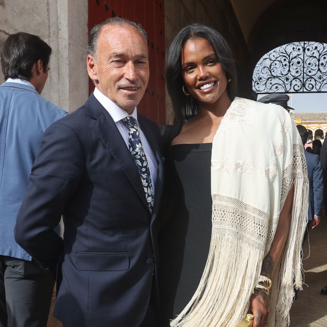 Pepín Liria (56 años) presenta en sociedad a su nueva pareja, Drágana Balde (26), en la Maestranza