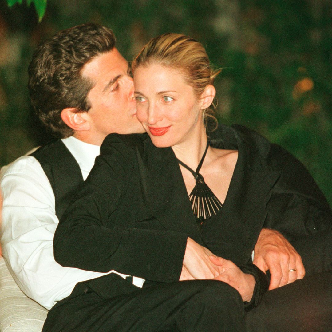 Lo que 'Love Story' no cuenta sobre la tragedia de John F. Kennedy Jr.: cinco días de búsqueda y un final desgarrador
