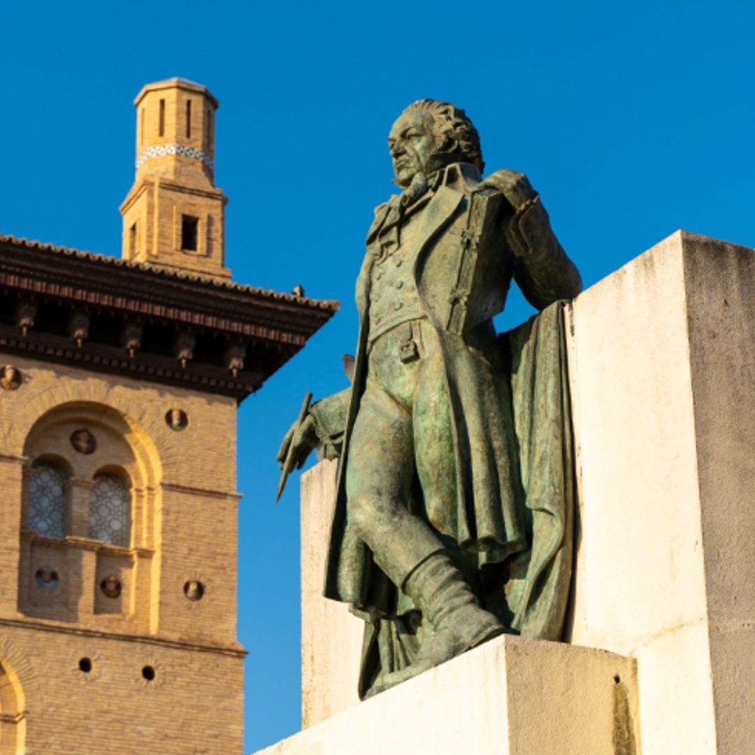Monumento a Goya en Zaragoza
