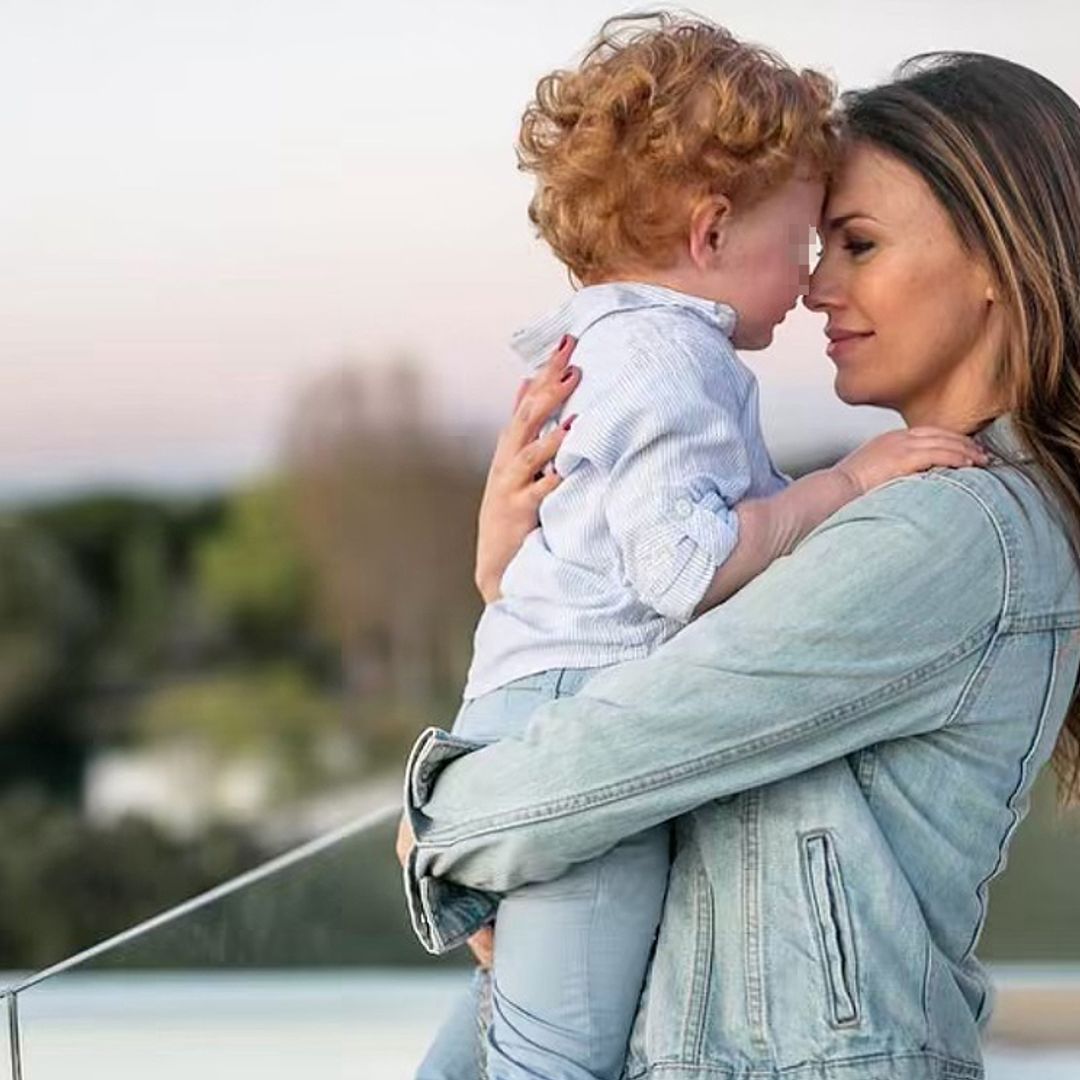 El hijo de Helen Lindes y Rudy Fernández tiene un 'equipo de guardianes' para cuidar de su hermanita