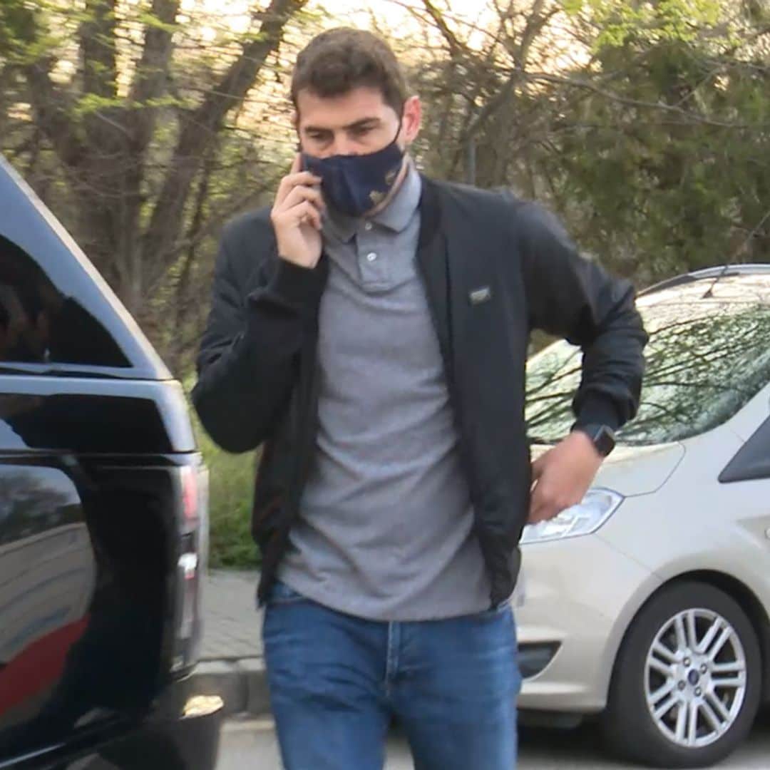 Iker Casillas continúa con su día a día, ajeno a los comentarios sobre su matrimonio con Sara Carbonero
