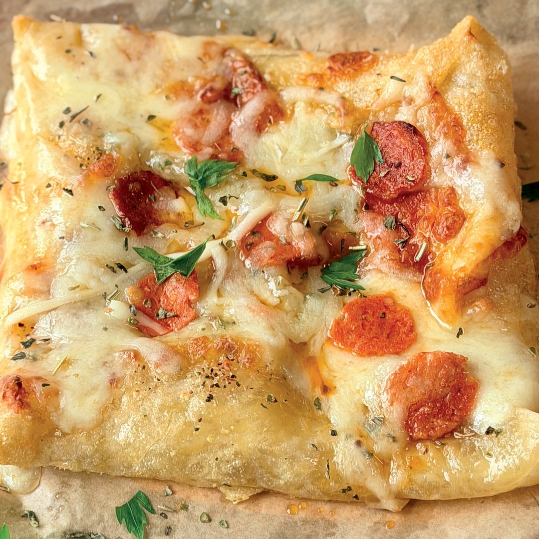 Cómo preparar la pizza más viral en la 'airfryer' si tienes poco tiempo: receta rápida y sencilla