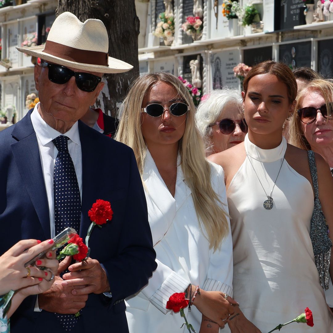20 años de la muerte de Rocío Jurado: la emoción de Ortega Cano junto a Gloria Camila y Rocío Flores en un homenaje muy especial