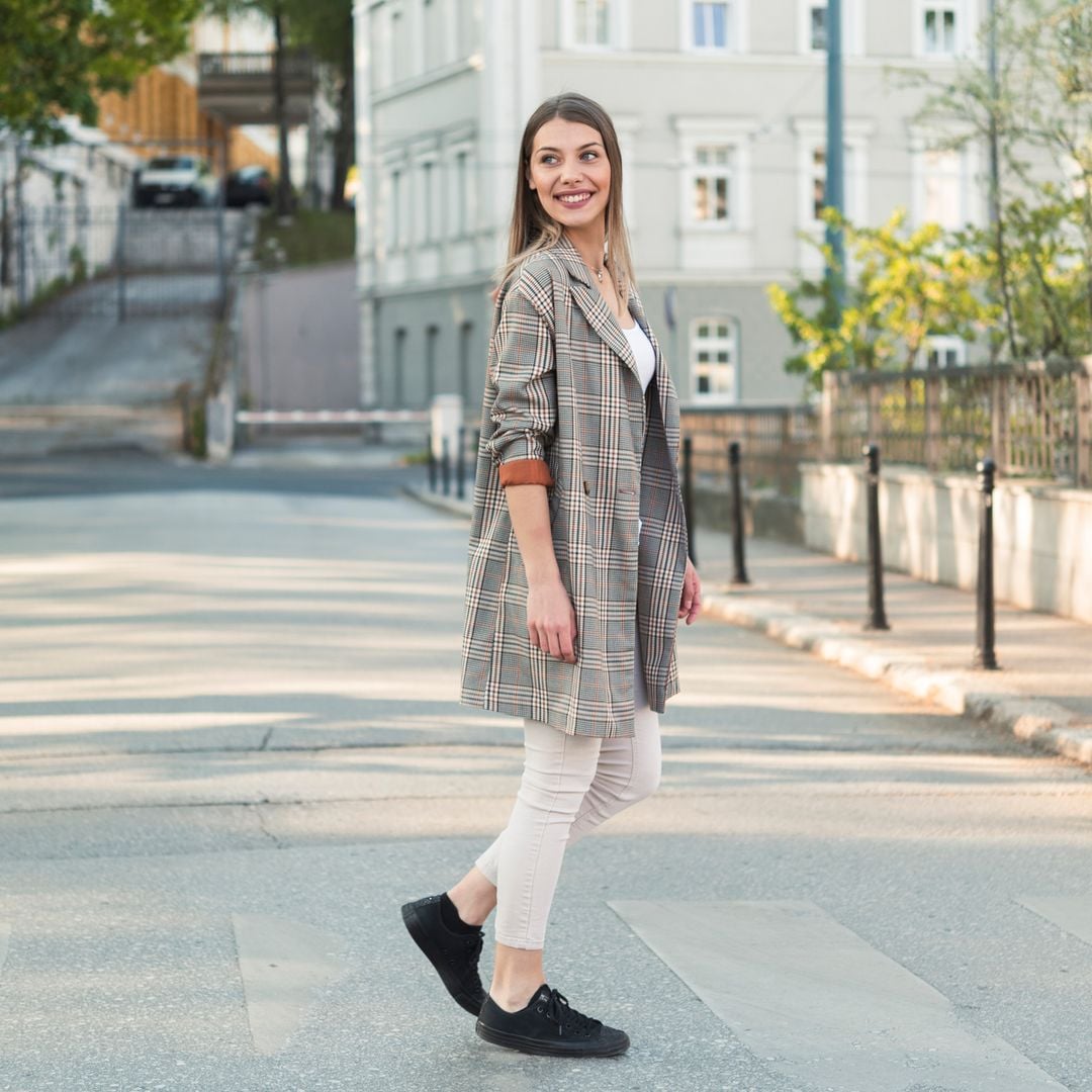 Ana Galeote, fisioterapeuta: “No hace falta obsesionarse con los 10.000 pasos, sino moverse más que ayer”