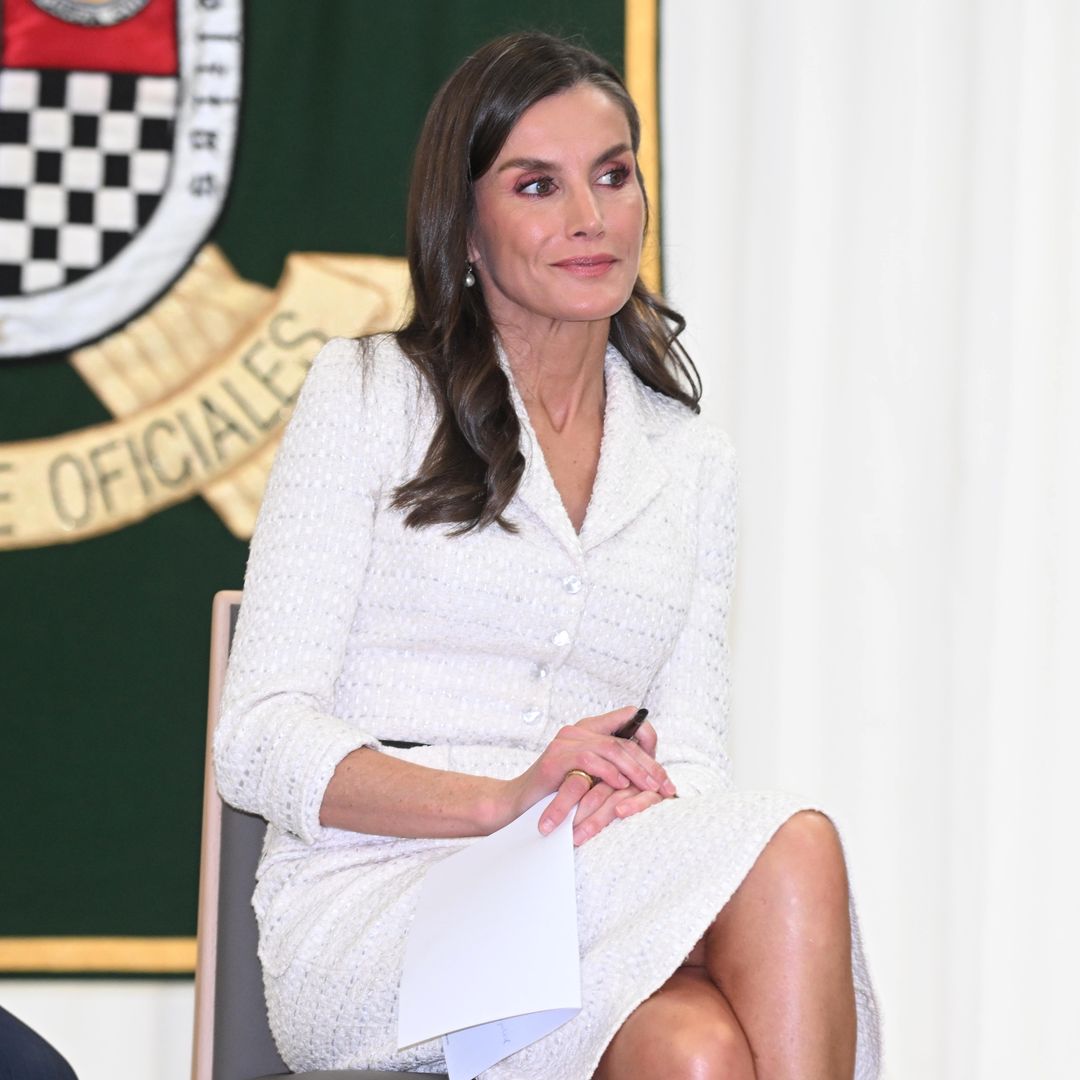 Ana Galán, psicóloga: "Un bronceado saludable como el de la reina Letizia a partir de los 50 activa el llamado "efecto de validación del espejo""