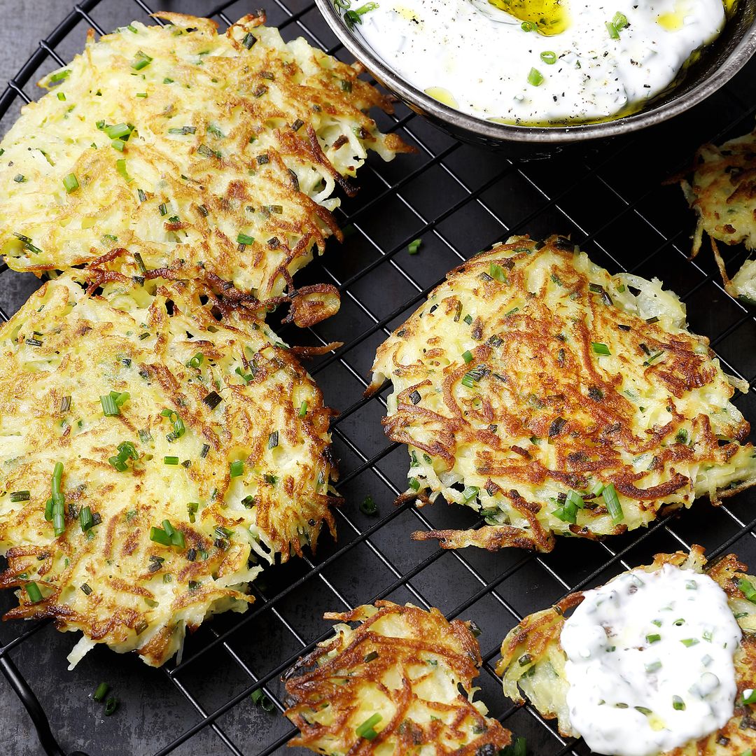 Tortitas de patata para todos los gustos: 9 recetas que querrás preparar una y otra vez