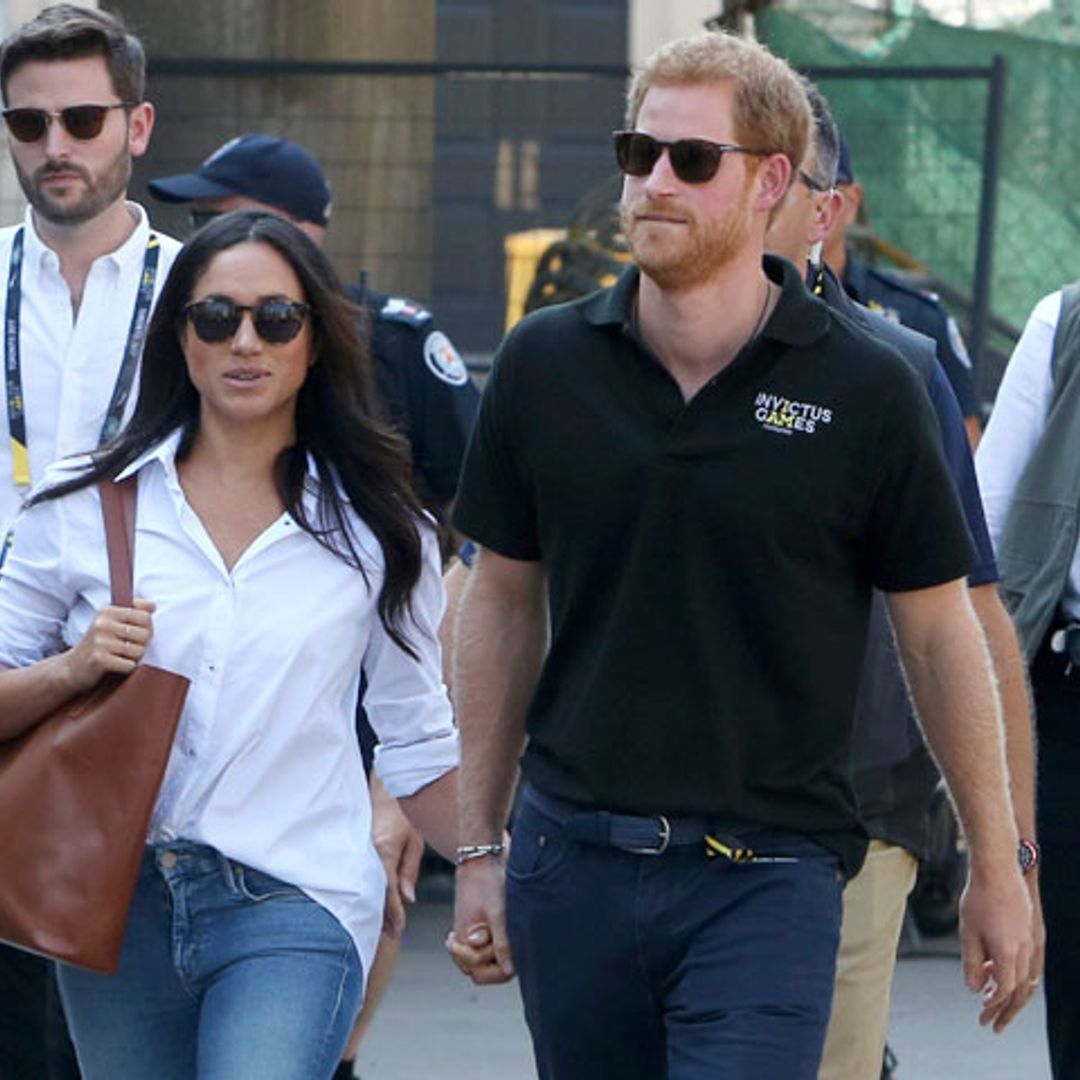 El estudiado look informal de Meghan Markle en su primera fotografía junto al príncipe Harry
