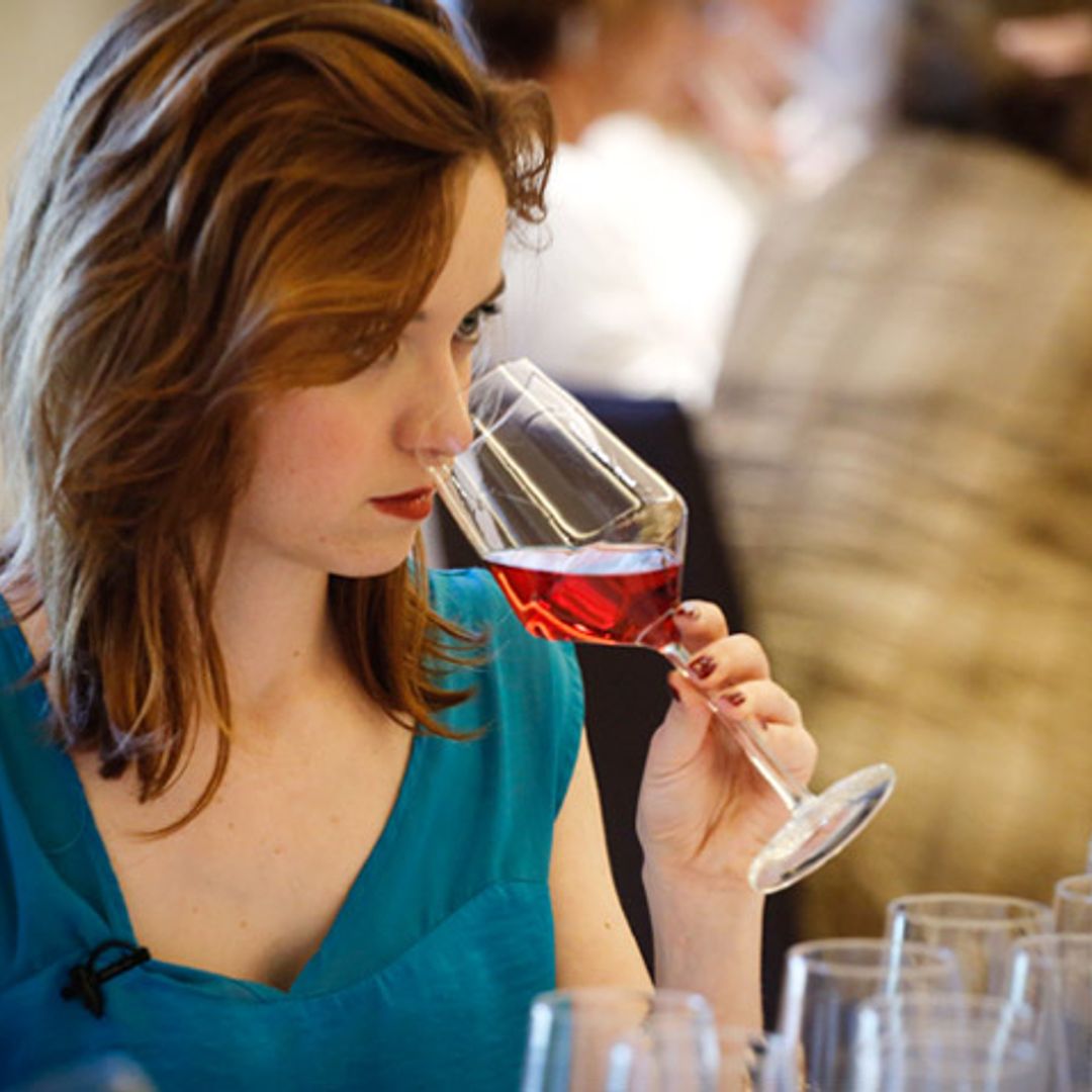 Vino y mujer: rompiendo mitos