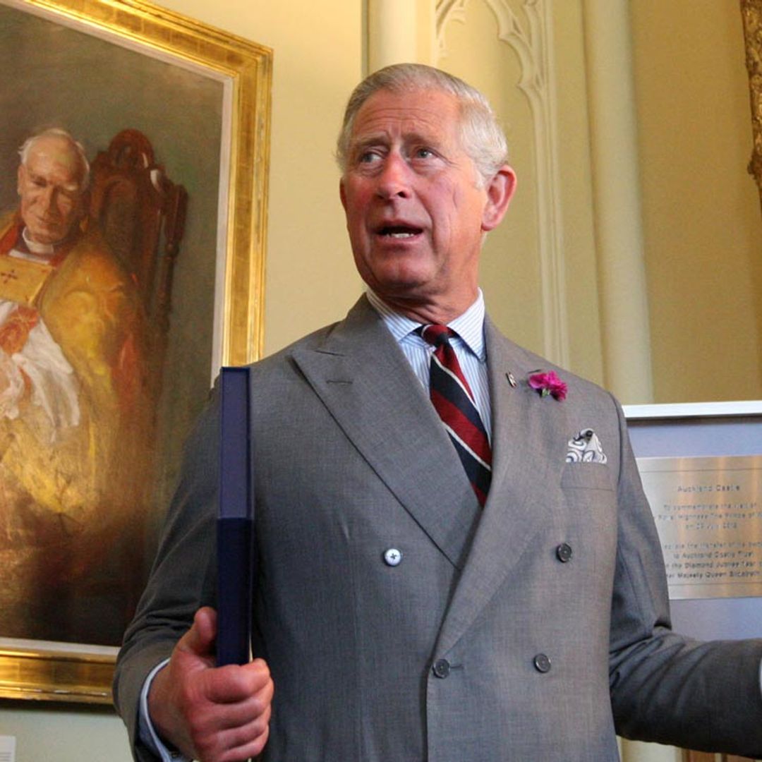 Carlos de Inglaterra, salpicado por un escándalo de falsificación de obras de arte