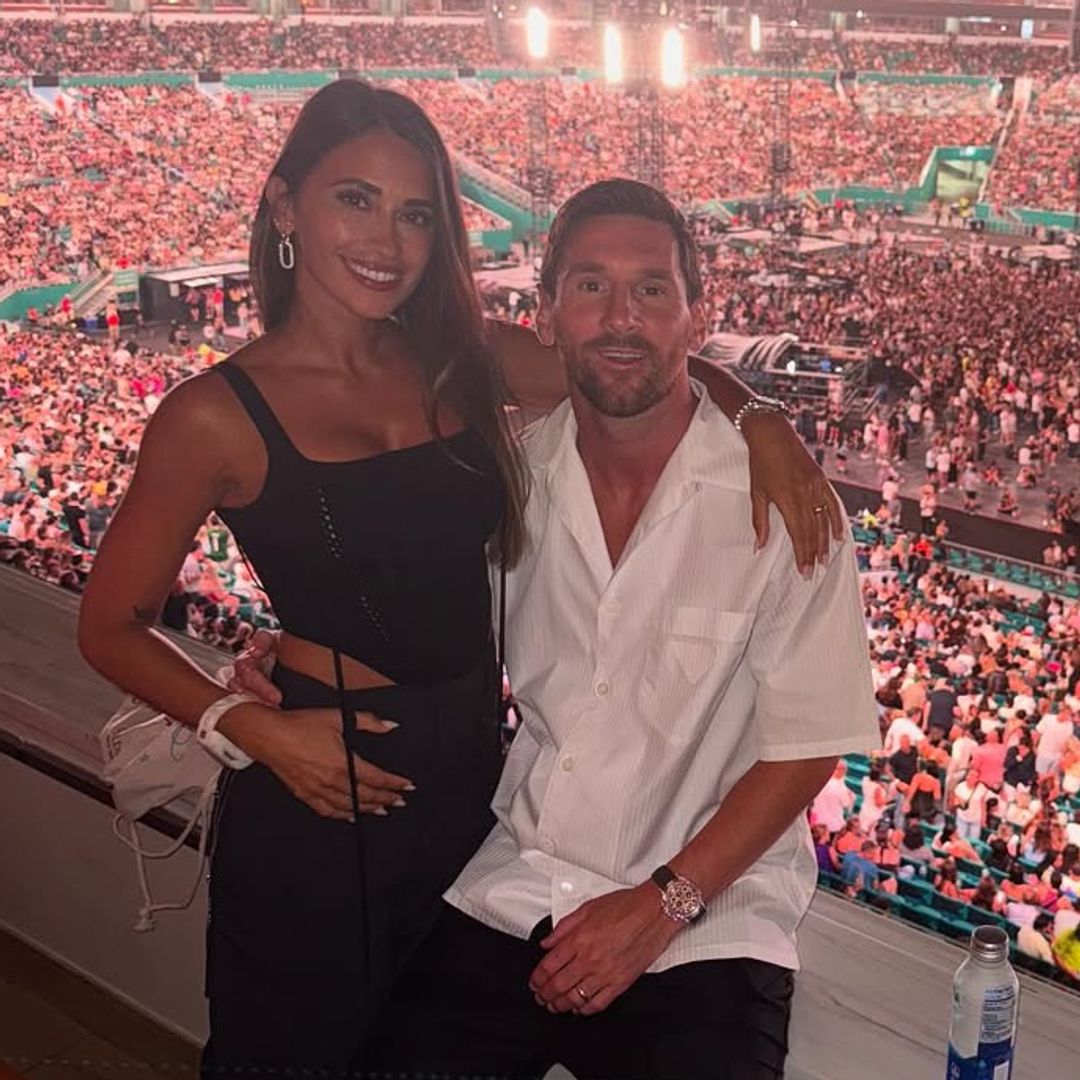 Leo Messi y Antonela Rocuzzo, las nuevas víctimas de la ‘kiss cam’ de Coldplay: su reacción, en vídeo