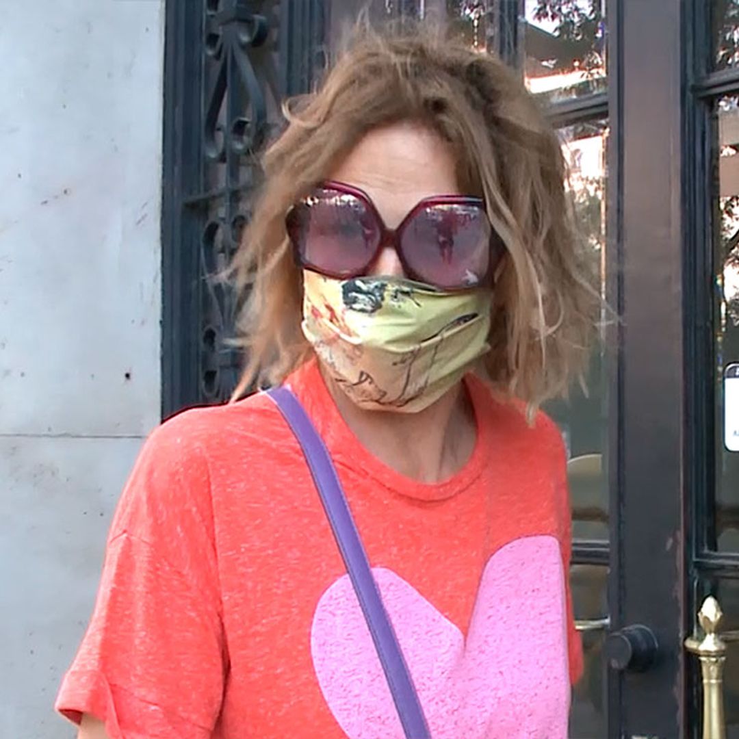 Primeras declaraciones de Ágatha Ruiz de la Prada tras las imágenes junto a Luis Gasset en ¡HOLA!