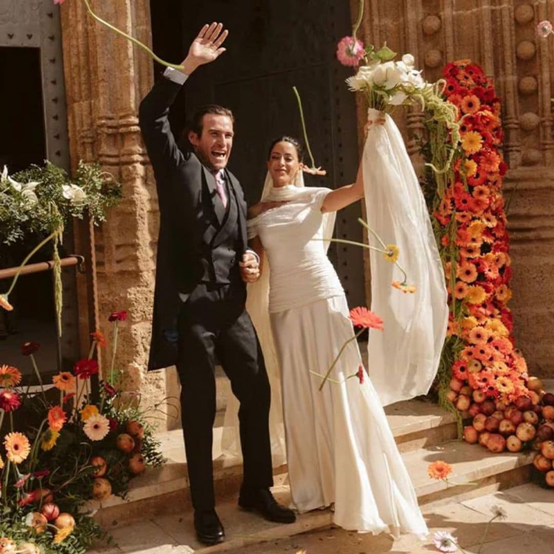 Novias virales con vestidos sencillos que son pura inspiración para las prometidas