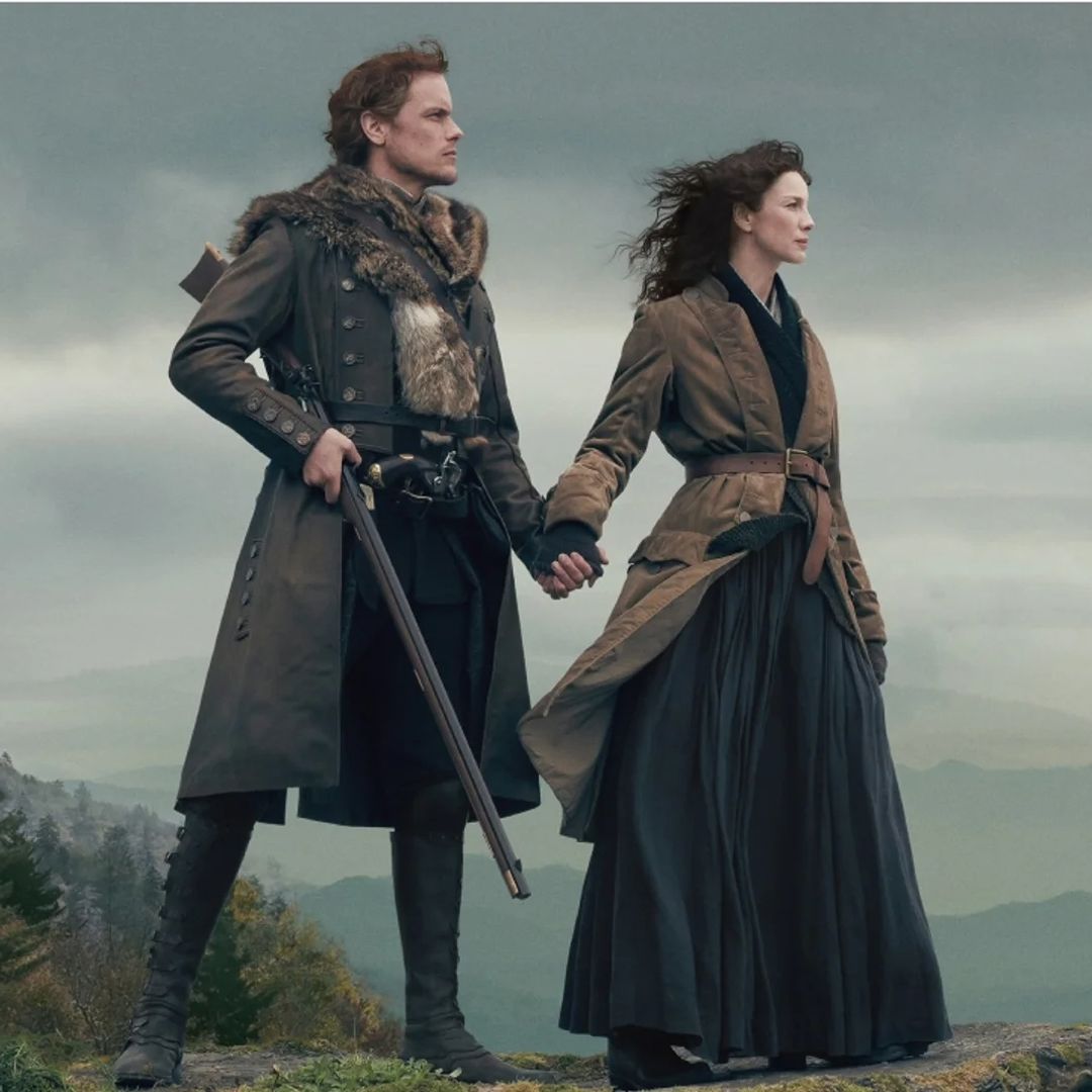 Movistar Plus+ estrena por fin la última temporada de ‘Outlander’: la aclamada serie romántica ambientada en el siglo XVIII