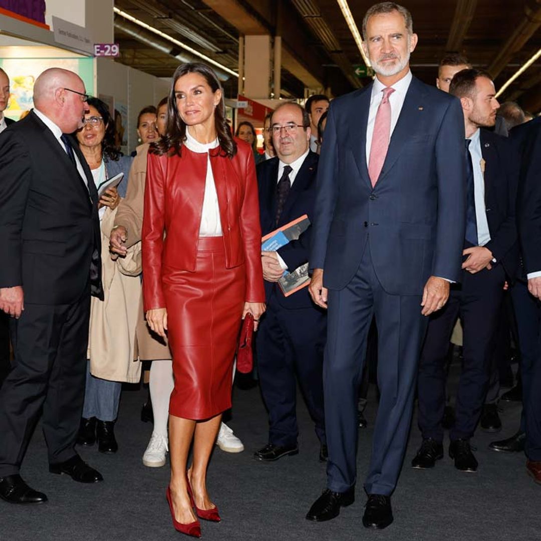 Los Reyes conocen de primera mano las propuestas editoriales españolas en la Feria del Libro de Fráncfort