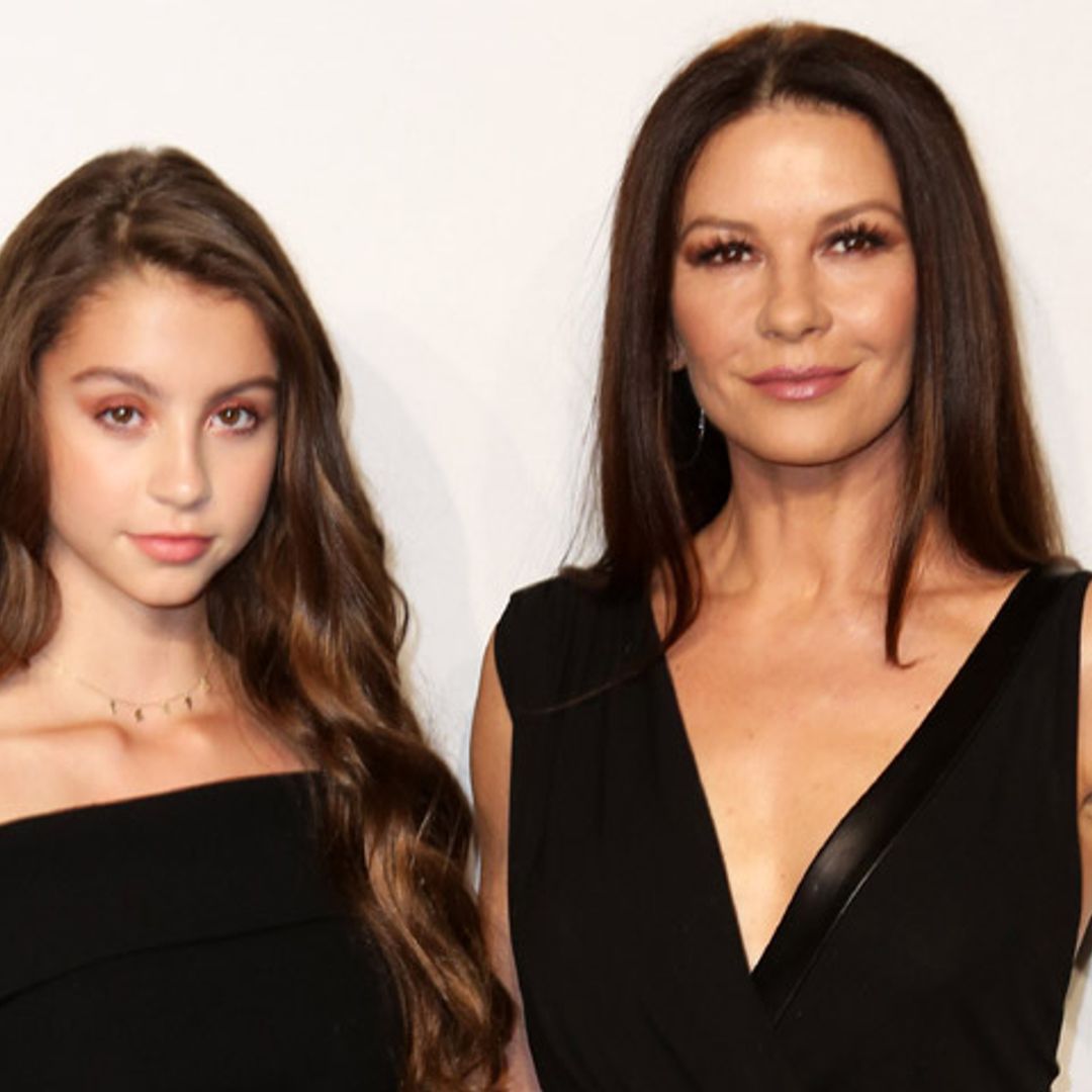 Carys, una mini Zeta-Jones que acapara miradas