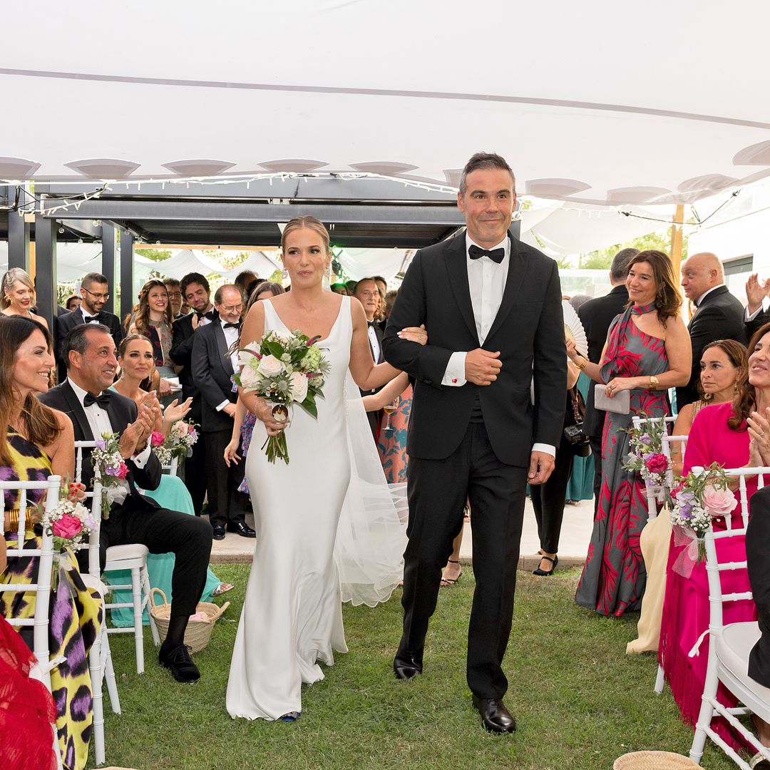 HOLA 4174 LA ENTRADA DE LA NOVIA