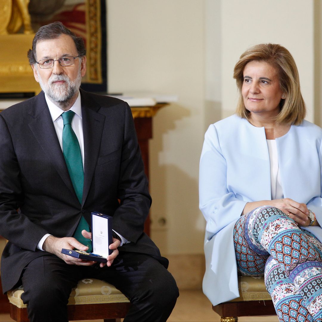 Las palabras de Mariano Rajoy al marido y los hijos de Fátima Báñez en su conmovedora carta de despedida: "Es lo que ella nos pide a todos"