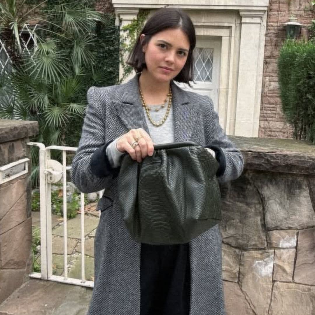 Isabelle Junot reinventa el 'gender reveal' para anunciar que el bebé que espera es...