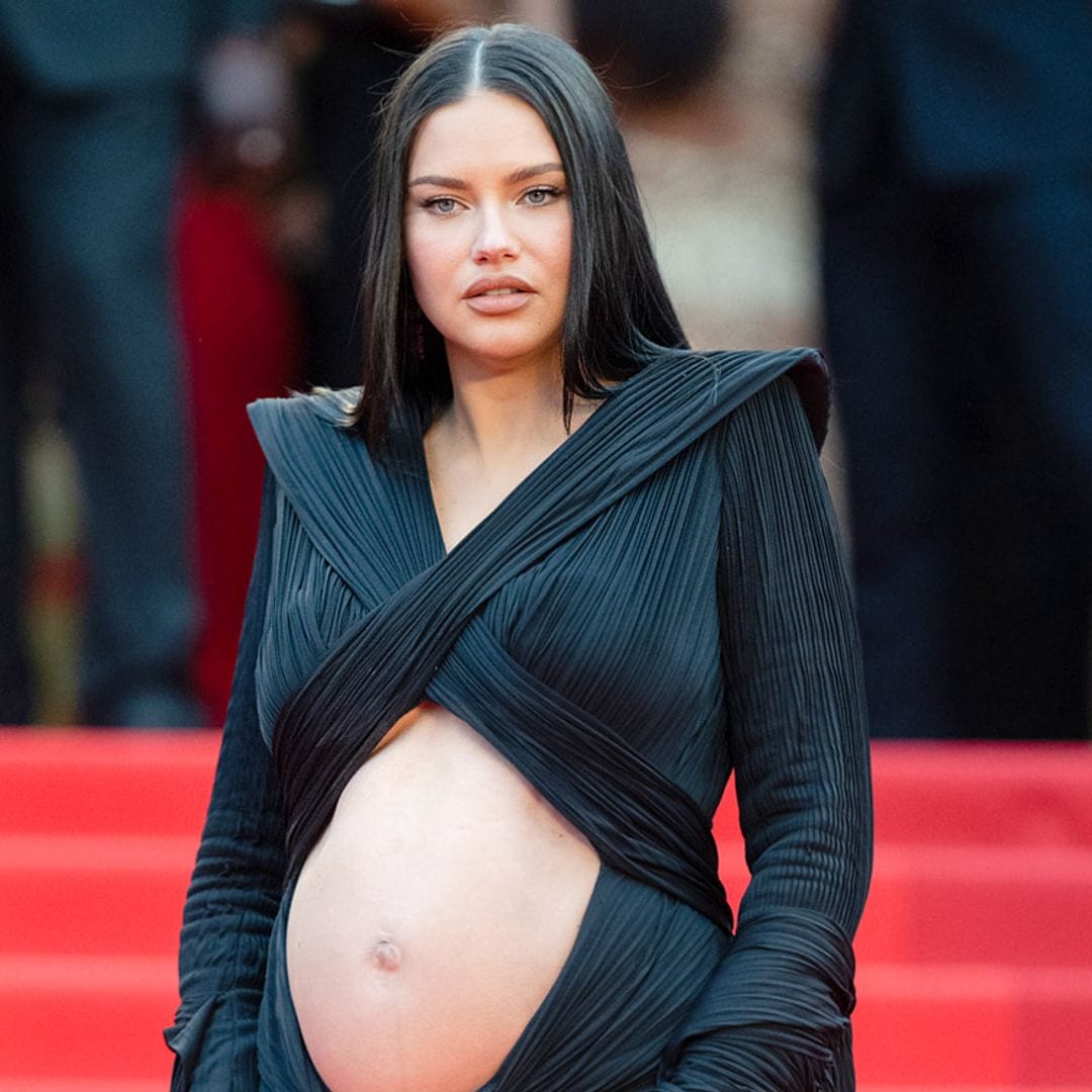 Adriana Lima y otras ocho supermodelos que han tenido un hijo en 2022