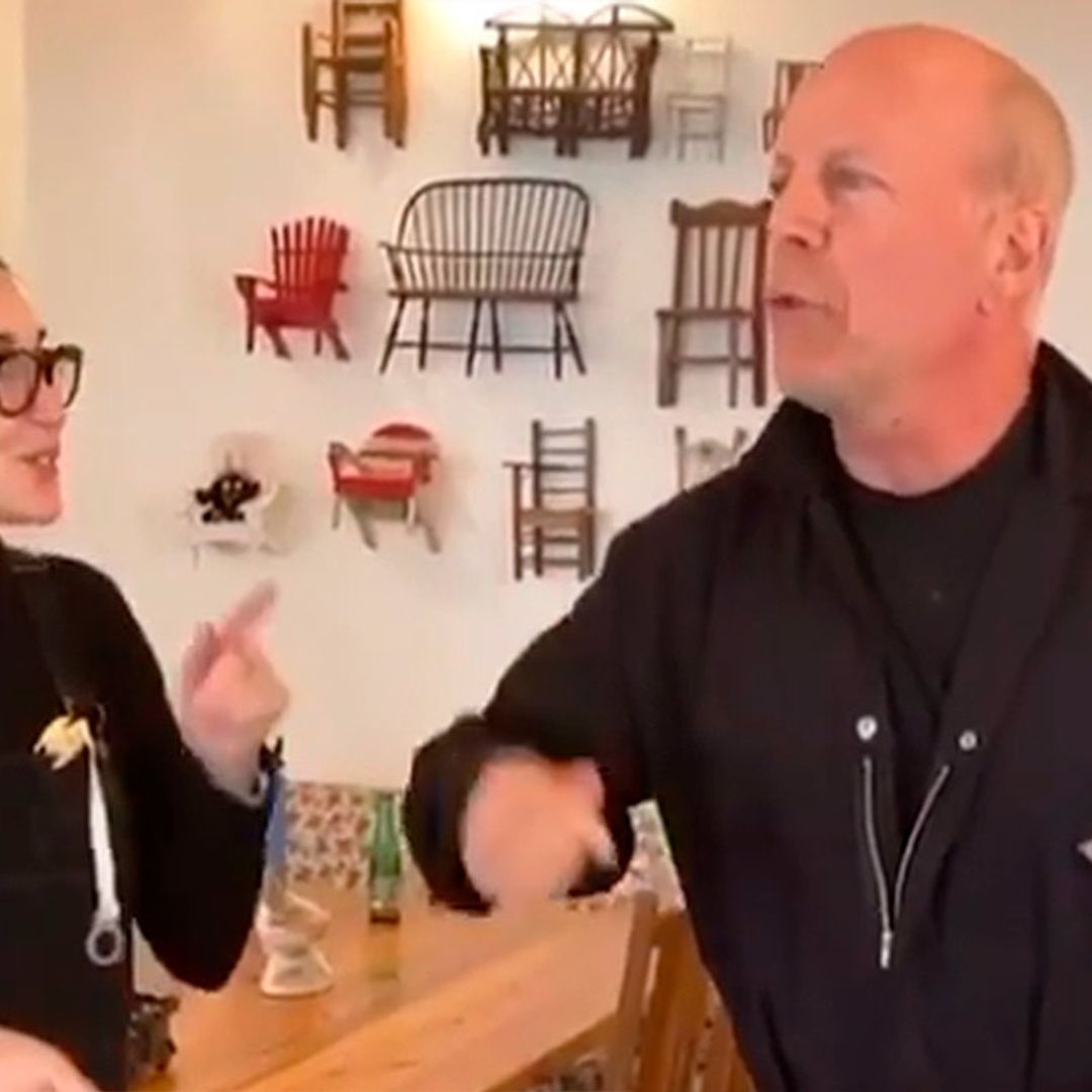 Bruce Willis y Demi Moore vuelven a demostrar lo bien que se llevan con un divertido baile