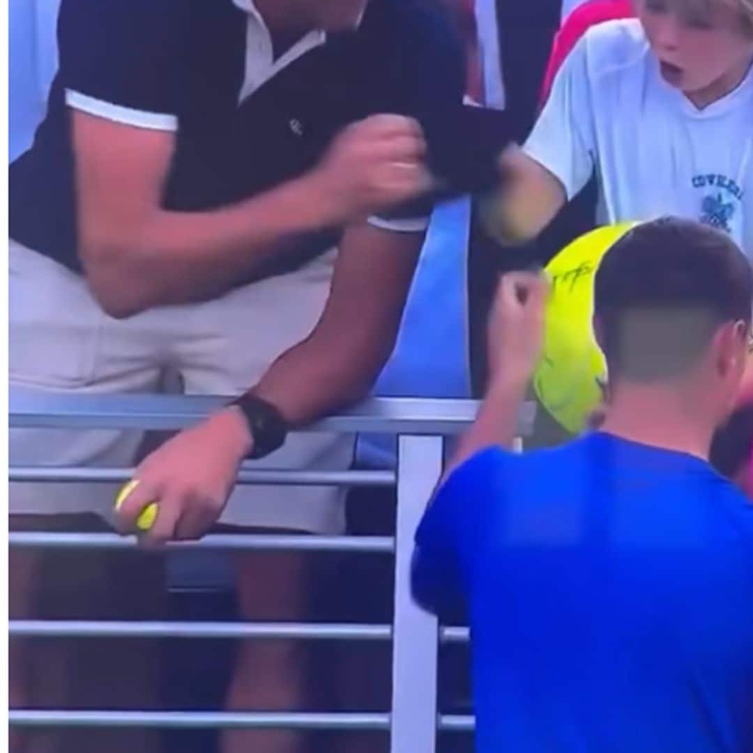 Identifican al hombre que le arrebató una gorra a un niño en el US Open