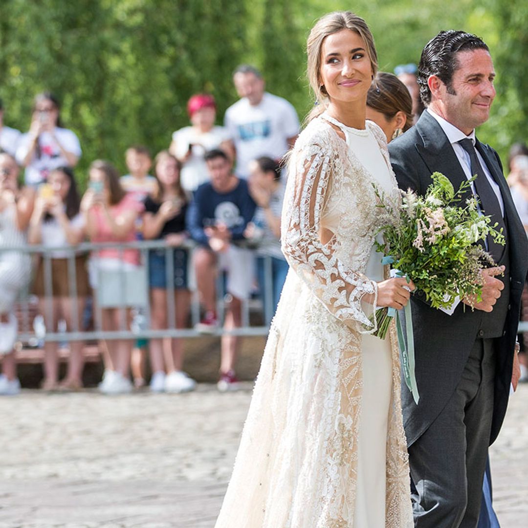 El detalle que ha unido, 4 años después, los looks de novia de María Pombo y Eva González