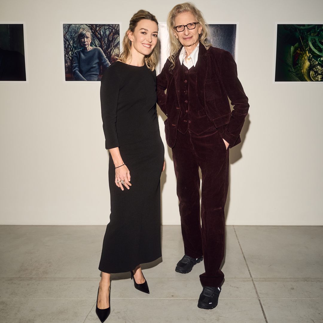 Marta Ortega Pérez, presidenta de la Fundación MOP, y la fotógrafa Annie Leibovitz