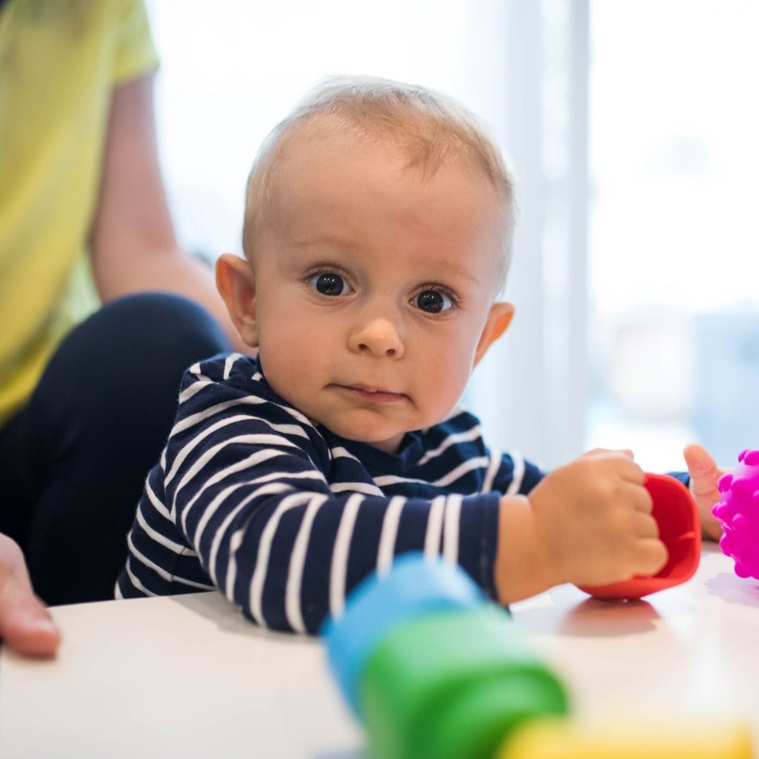 Así funciona la neuromodulación en niños, el 'marcapasos del cerebro' que cambia sus vidas