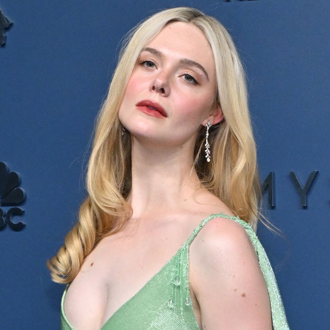 Elle Fanning en los premios Emmy 2026