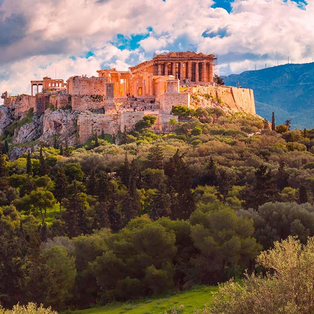 Atenas como si fueras Sócrates: un paseo por las joyas (y los secretos) de la Antigüedad 
