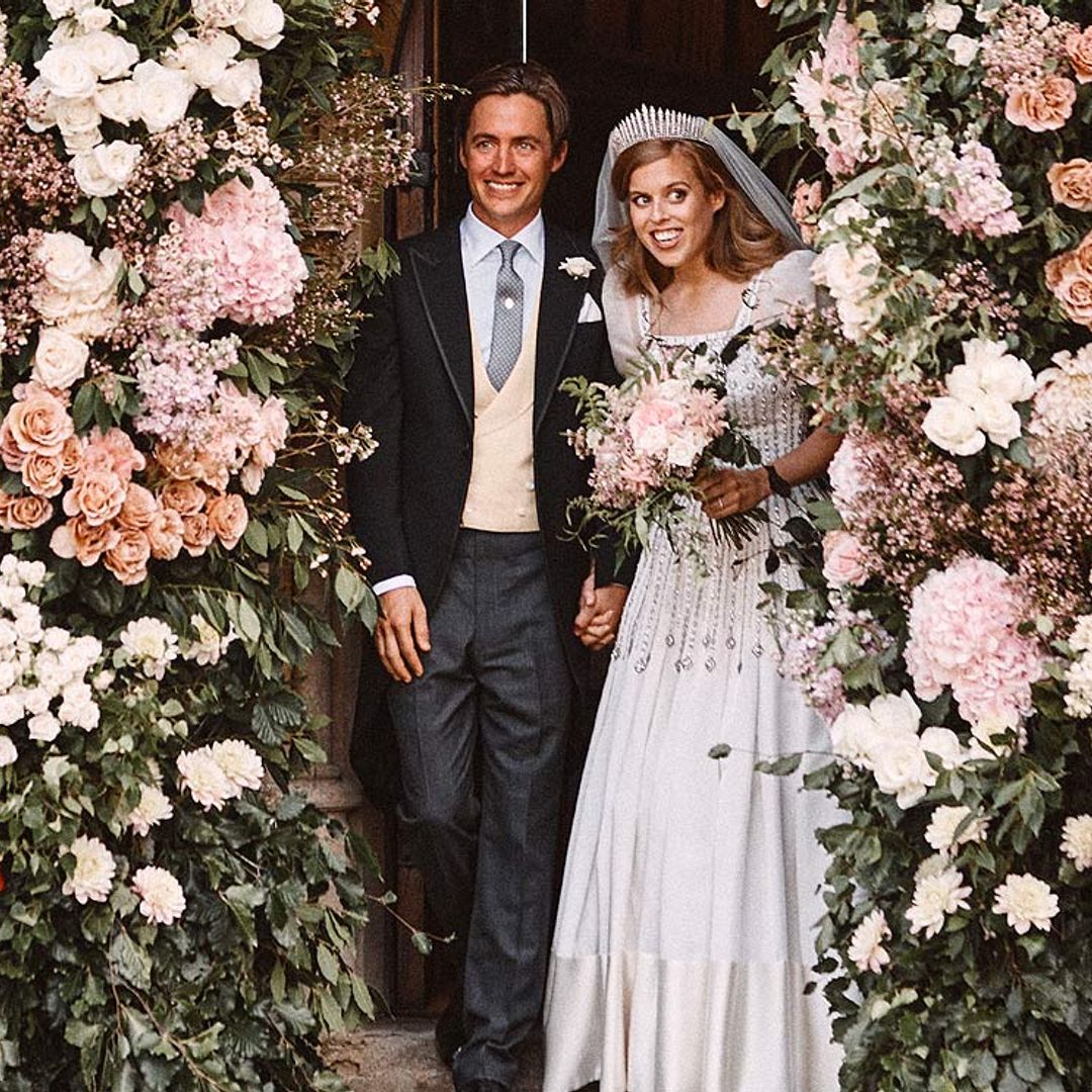 Sale a la luz la única foto de la boda de Beatriz de York en la que se coló un invitado