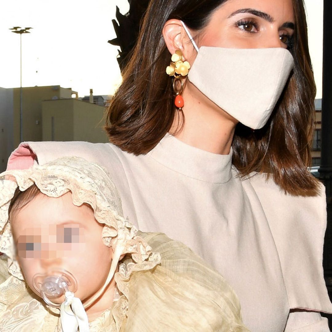 Un faldón de cristianar lleno de historia para la futura duquesa de Alba