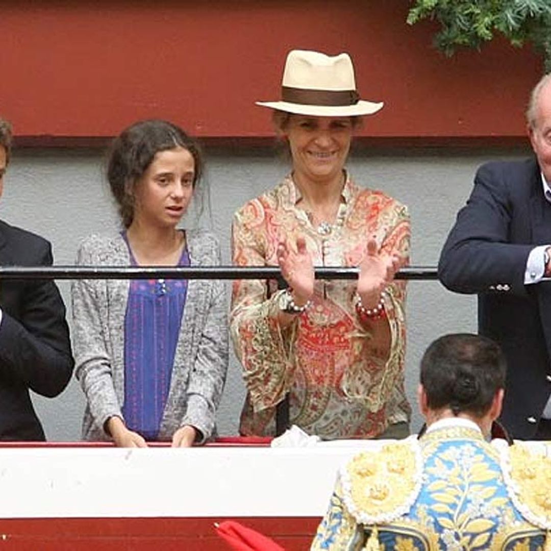 'Oles' al rey Juan Carlos por su apoyo a la fiesta nacional en el regreso de los toros a San Sebastián