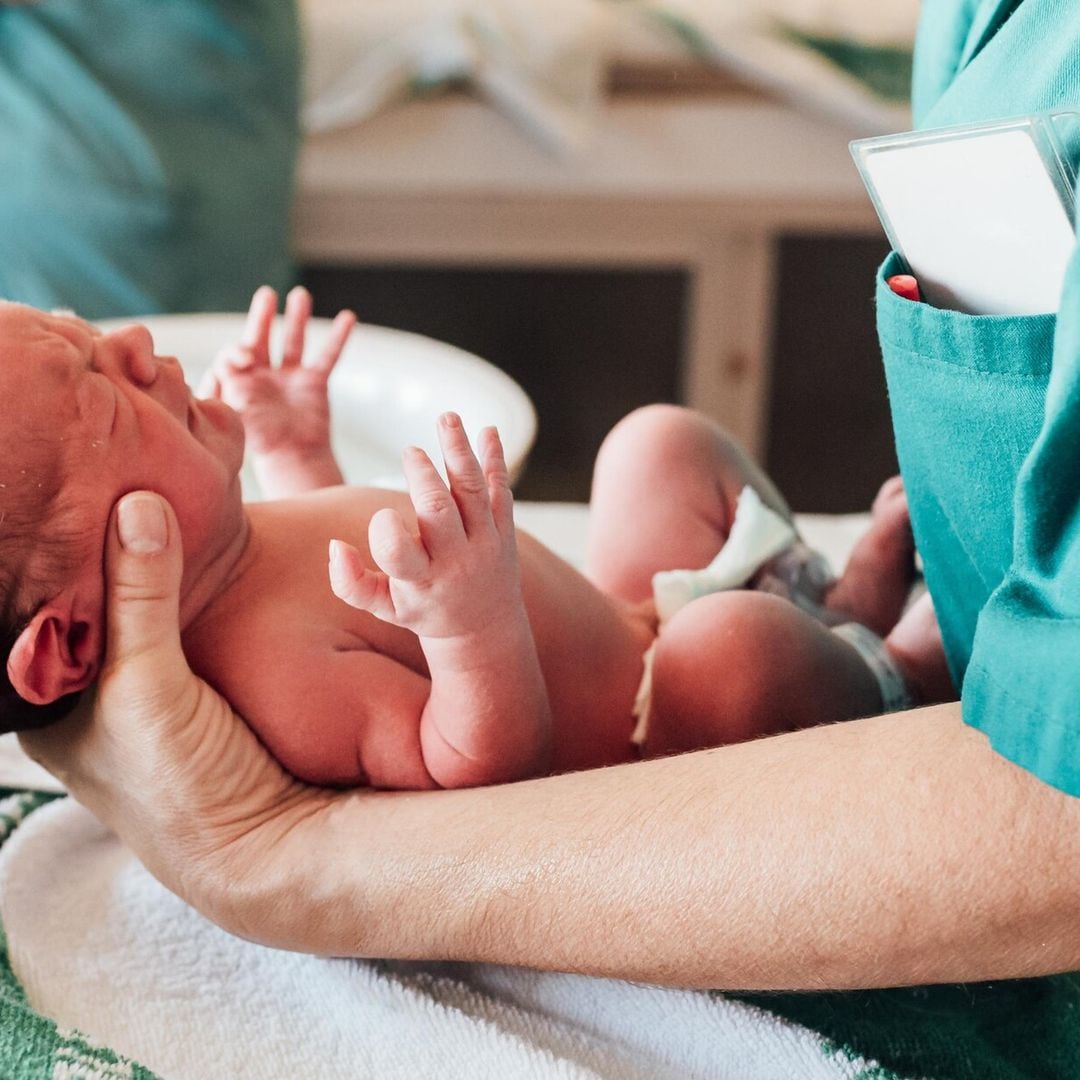 ¿Sabes qué es la llamada ‘hora de oro’ en los bebés prematuros?