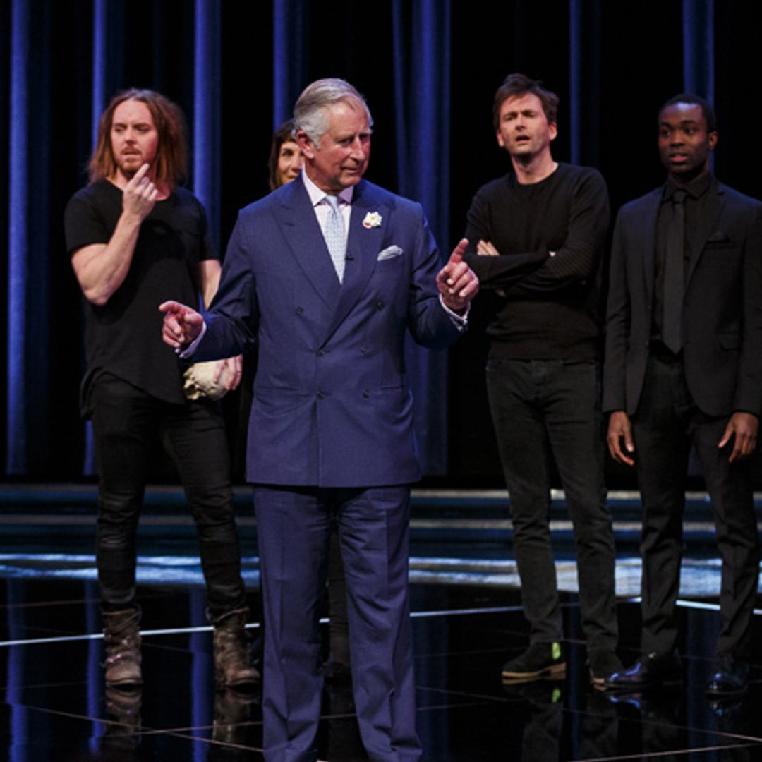 Carlos de Inglaterra interpreta a Hamlet junto a la Real Compañía de Shakespeare