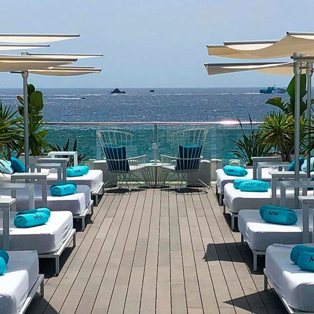 Así son los hoteles de Messi en Sotogrande, Baqueira, Sitges…