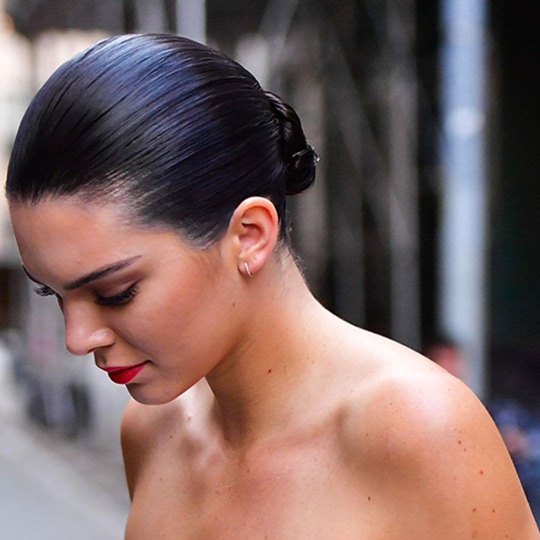 El moño, un clásico apto para todo tipo de eventos, ¡palabra de Kendall Jenner!