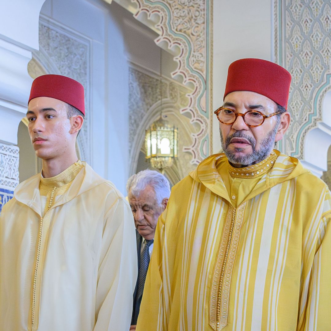 Moulay Hassan de Marruecos da un paso al frente acompañando a Mohammed VI en los actos clave del Día del Trono