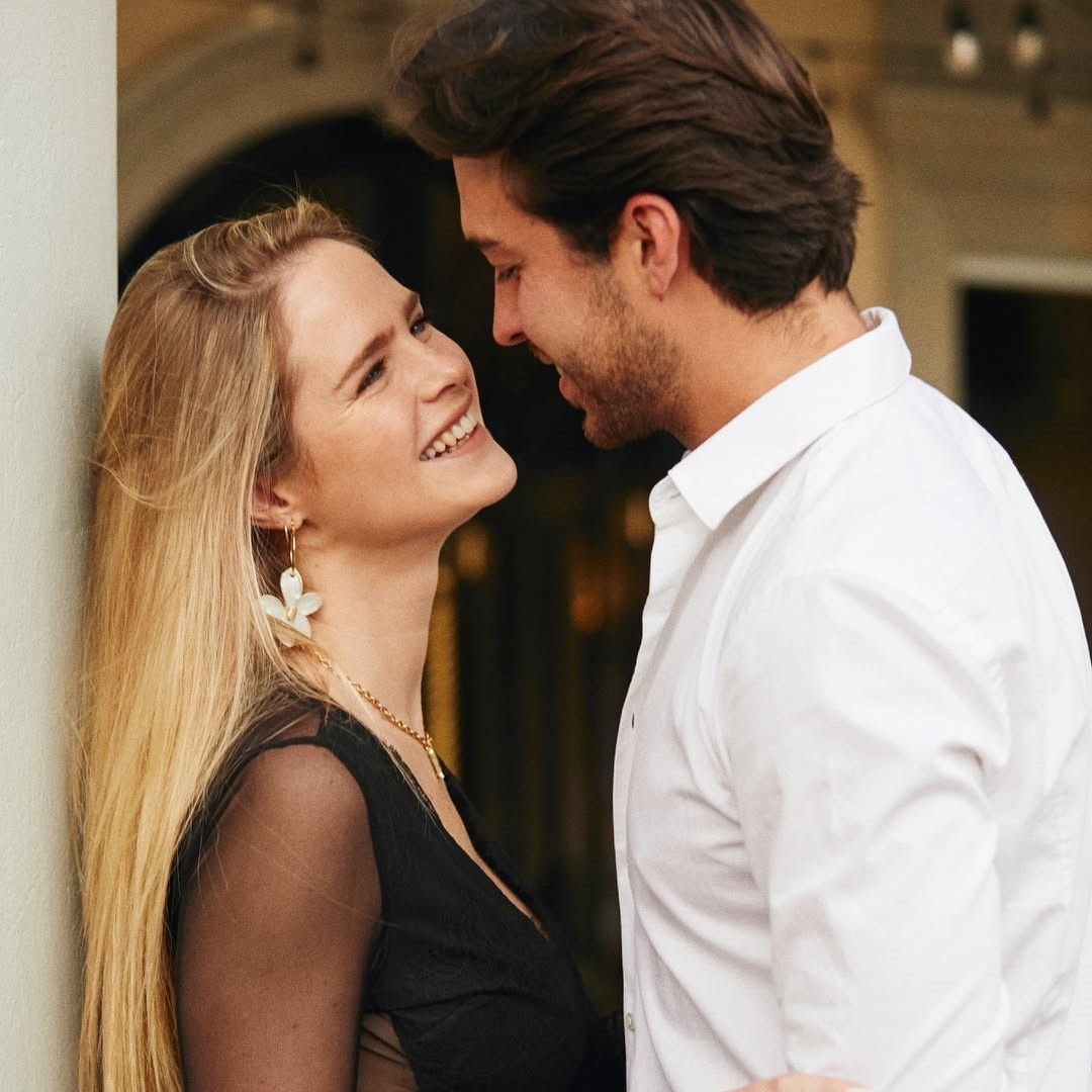 Inna Moll, Miss Chile, se compromete tras su participación en Miss Universe