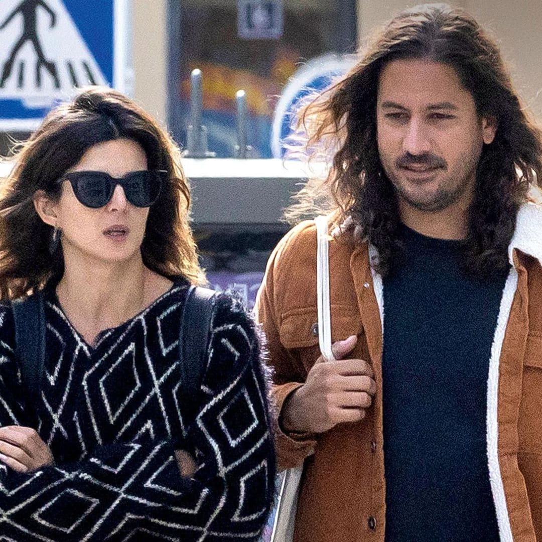 Clara Lago y su novio, José Lucena, comparten estilo y melena