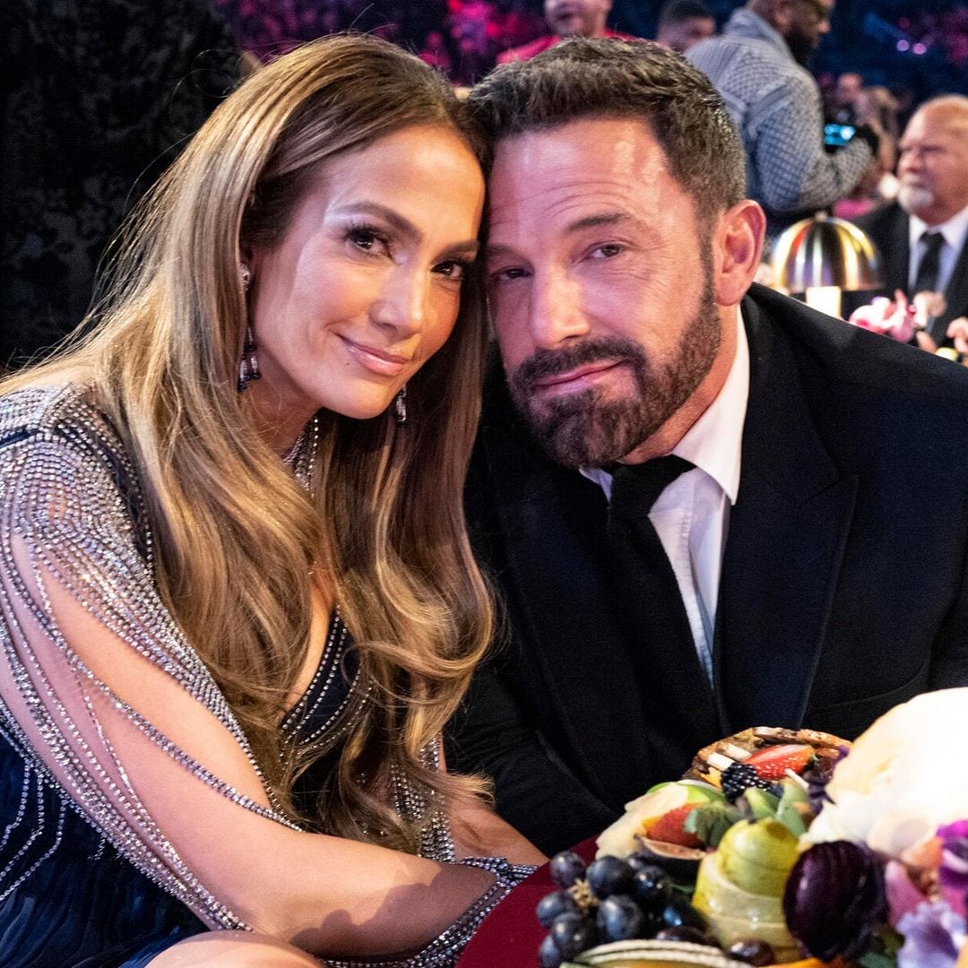 Jennifer Lopez y Ben Affleck sellan su amor con nuevos tatuajes en San Valentín