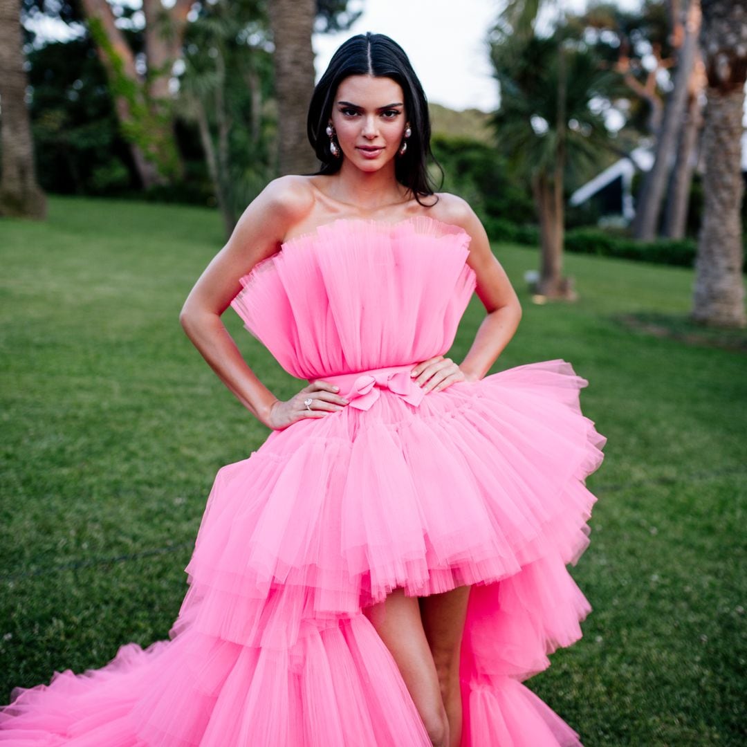 Recordamos los 20 mejores looks en la historia de la gala amfAR de Cannes, la noche de los vestidazos