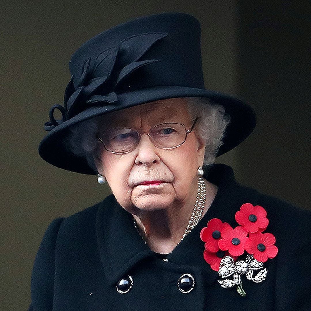 Isabel II recurre al servicio de inteligencia británico para un importante cambio en su equipo